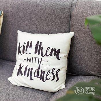 重庆［勿舍民宿］黄黄酒店提供图片