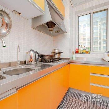 青岛金沙滩2k海景度假公寓(环岛路与金沙滩路交叉口分店)酒店提供图片