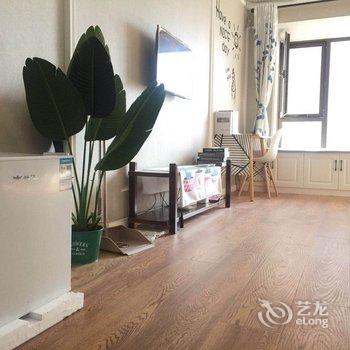 青岛会游泳的大熊猫公寓酒店提供图片