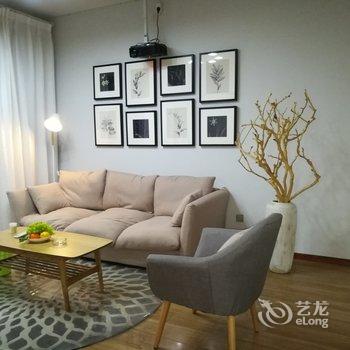 成都南宫星空普通公寓酒店提供图片