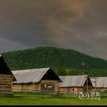 禾木一号站山庄酒店提供图片