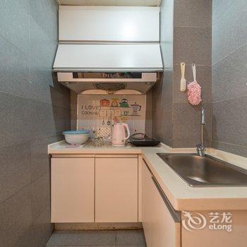 重庆小美好公寓酒店提供图片