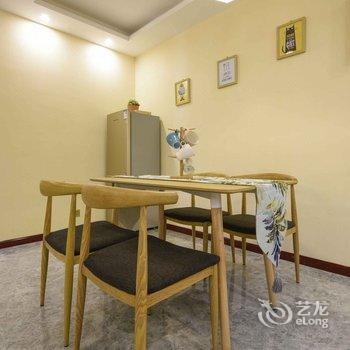 西安媛媛湖畔公寓酒店提供图片