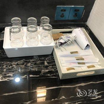广州薰衣草之家(广州汉溪长隆地铁站奥园店)酒店提供图片