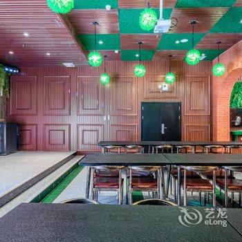 重庆世家别墅轰趴馆(歌乐山井水面分店)酒店提供图片