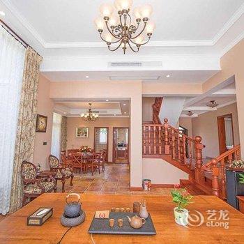 青岛三餐四季别墅(14号店)酒店提供图片