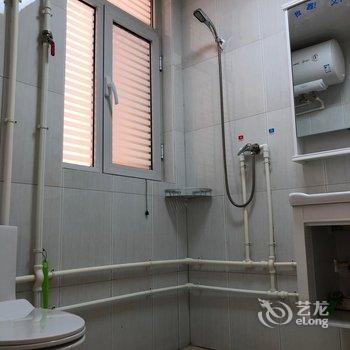 青岛浪漫满屋公寓(5号店)酒店提供图片
