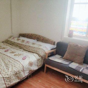 青岛晴蓝水咖公寓(武昌路分店)酒店提供图片