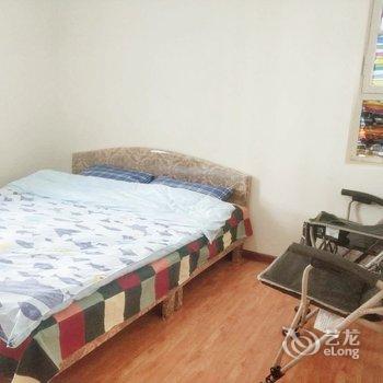 青岛晴蓝水咖公寓(武昌路分店)酒店提供图片