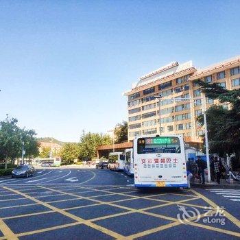 青岛晴蓝水咖公寓(武昌路分店)酒店提供图片