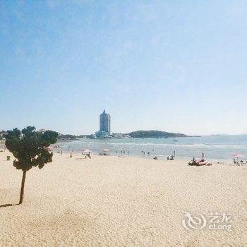 青岛晴蓝水咖公寓(武昌路分店)酒店提供图片