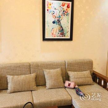 重庆小爱花园江北嘴露台机麻大床近解放碑公寓酒店提供图片