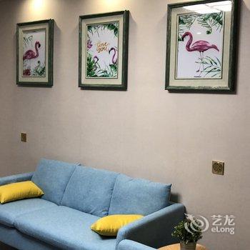 西安媛媛湖畔公寓酒店提供图片