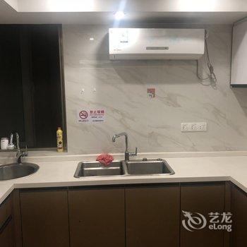 上海快乐的小屋酒店提供图片