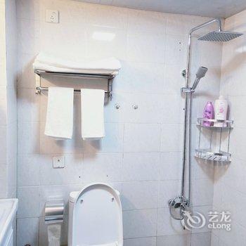 成都希希小宅公寓(6号店)酒店提供图片