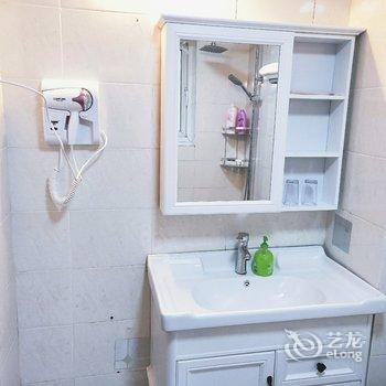 成都希希小宅公寓(6号店)酒店提供图片