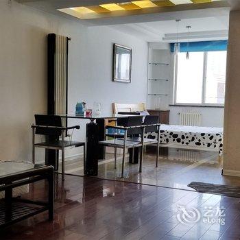 青岛紧邻五四广场温馨舒适三居公寓酒店提供图片