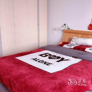 青岛海滨浪漫满屋公寓酒店提供图片