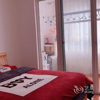 青岛海滨浪漫满屋公寓酒店提供图片