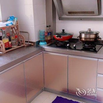 青岛海滨浪漫满屋公寓酒店提供图片