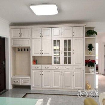 青岛金沙滩小石妈巧克力公寓爱的家(6号店)酒店提供图片