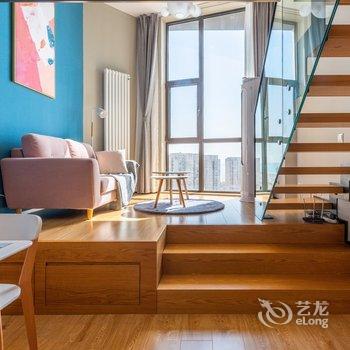 青岛设计师家公寓酒店提供图片