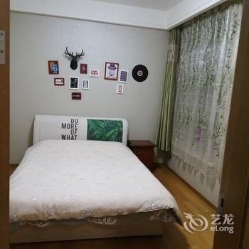 青岛金茂湾全海景套二双厅公寓酒店提供图片