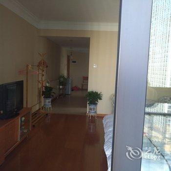 青岛李姐民宿(东岳中路分店)酒店提供图片