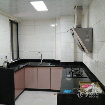 福州南站地铁口清新3房公寓(3号店)酒店提供图片