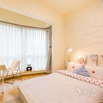 成都花艺师Bella公寓(4号店)酒店提供图片