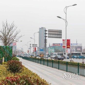 上海超级大飞机公寓(11号店)酒店提供图片
