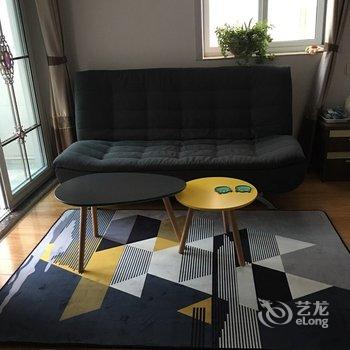 青岛清新小窝哦哦公寓酒店提供图片