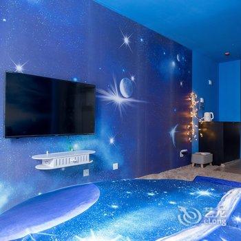 浪漫主题公寓(普丰路分店)酒店提供图片