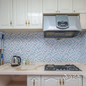 重庆解放碑拾辰小栈公寓(长江滨江路分店)酒店提供图片