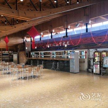 阿拉善左旗月亮湖沙漠酒店酒店提供图片