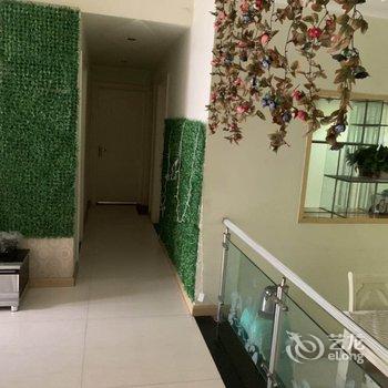 重庆芳芳友谊民宿酒店提供图片