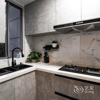 上海后来居上精品公寓(康达路分店)酒店提供图片