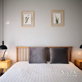 重庆江屿城江景民宿(7号店)酒店提供图片