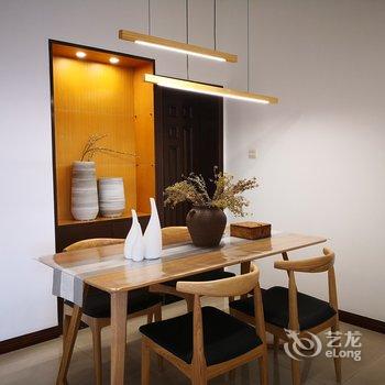 重庆江屿城江景民宿(7号店)酒店提供图片