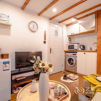上海硬糖城小九公寓(12号店)酒店提供图片