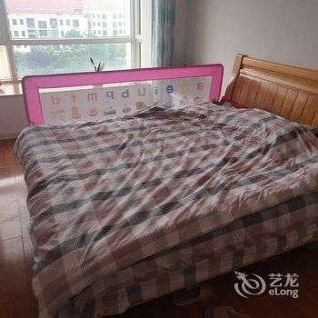 青岛龙哥在线公寓酒店提供图片