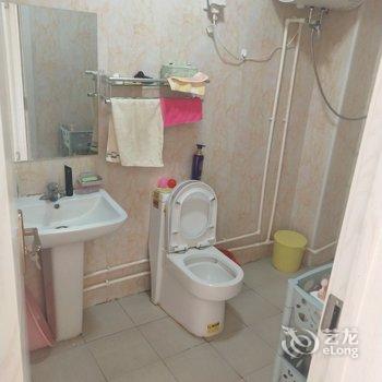 青岛龙哥在线公寓酒店提供图片