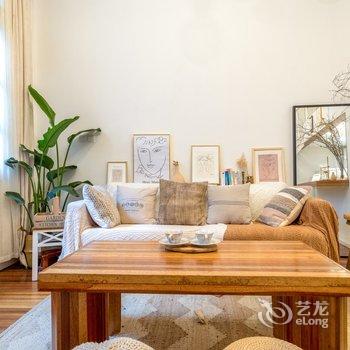 上海途掌柜认因确精品民宿酒店提供图片