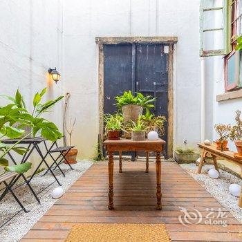 上海途掌柜认因确精品民宿酒店提供图片