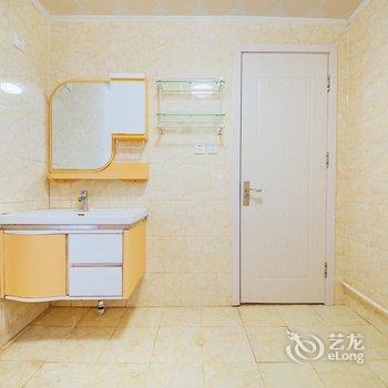 青岛谁家民宿(秦岭路分店)酒店提供图片
