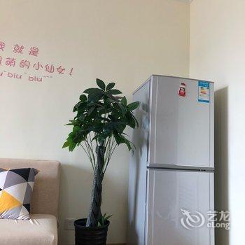 青岛拾光茜茜公寓(2号店)酒店提供图片