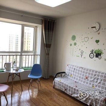 青岛浪漫满屋公寓(5号店)酒店提供图片