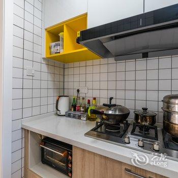 青岛梦壮小姐公寓(2号店)酒店提供图片