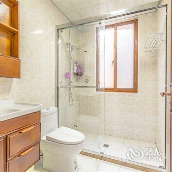 青岛全国连锁轰趴老板娘度假别墅(台北路分店)酒店提供图片