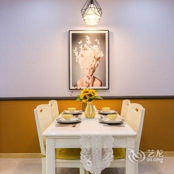 雾都江间居公寓(重庆南滨路景区店)酒店提供图片